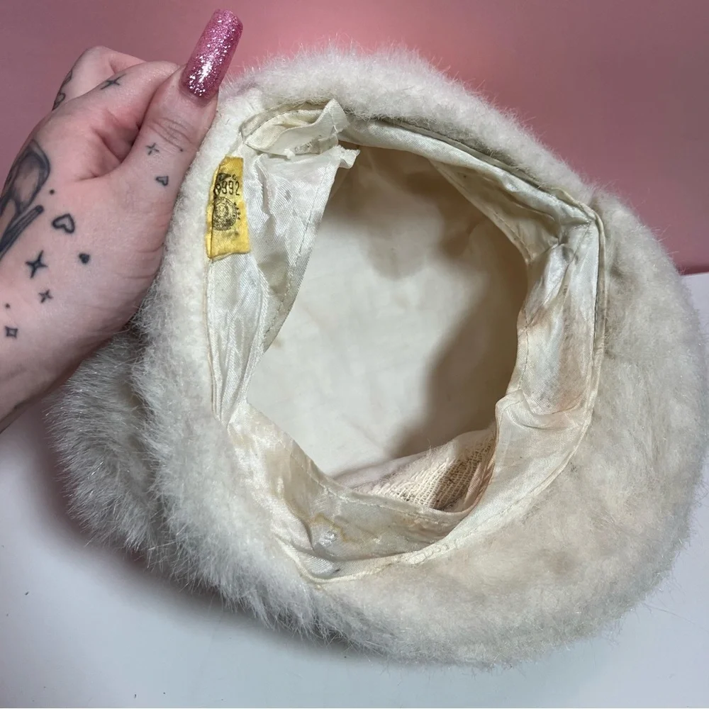 Vintage retro mid century 60s 70s oversized white ivory fur newsboy cap hat - Picture 5 of 6